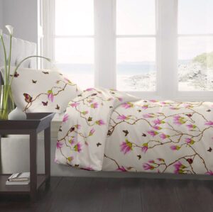 Lenjerie pat Renforce desen Magnolia Butterfly-v.1 Vanilla